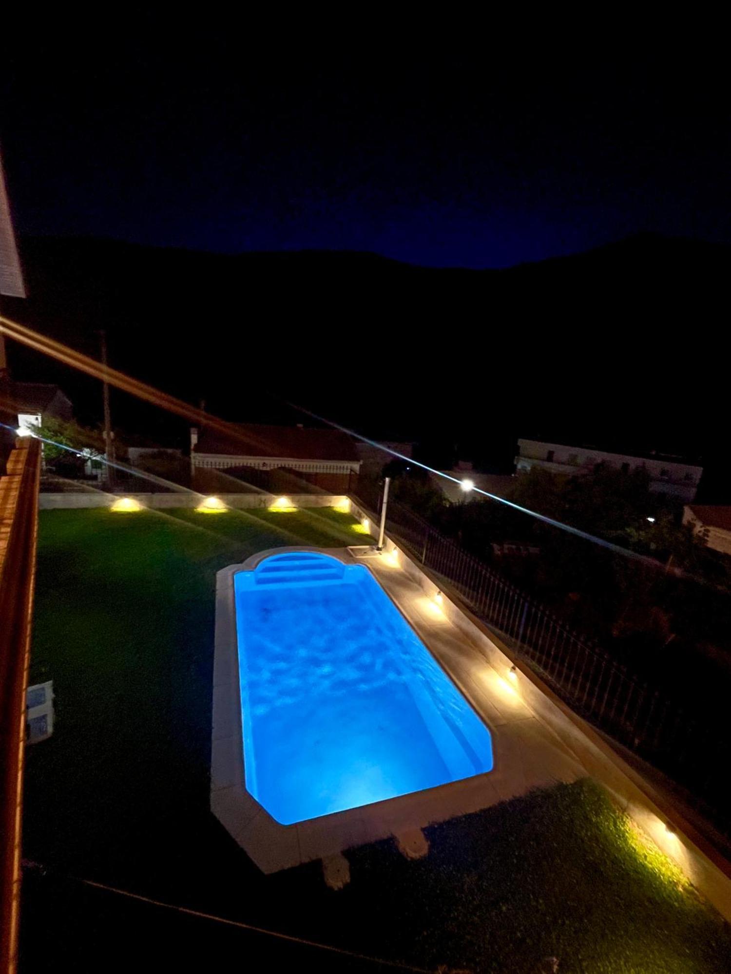 El 42 Mijares Villa Exteriör bild